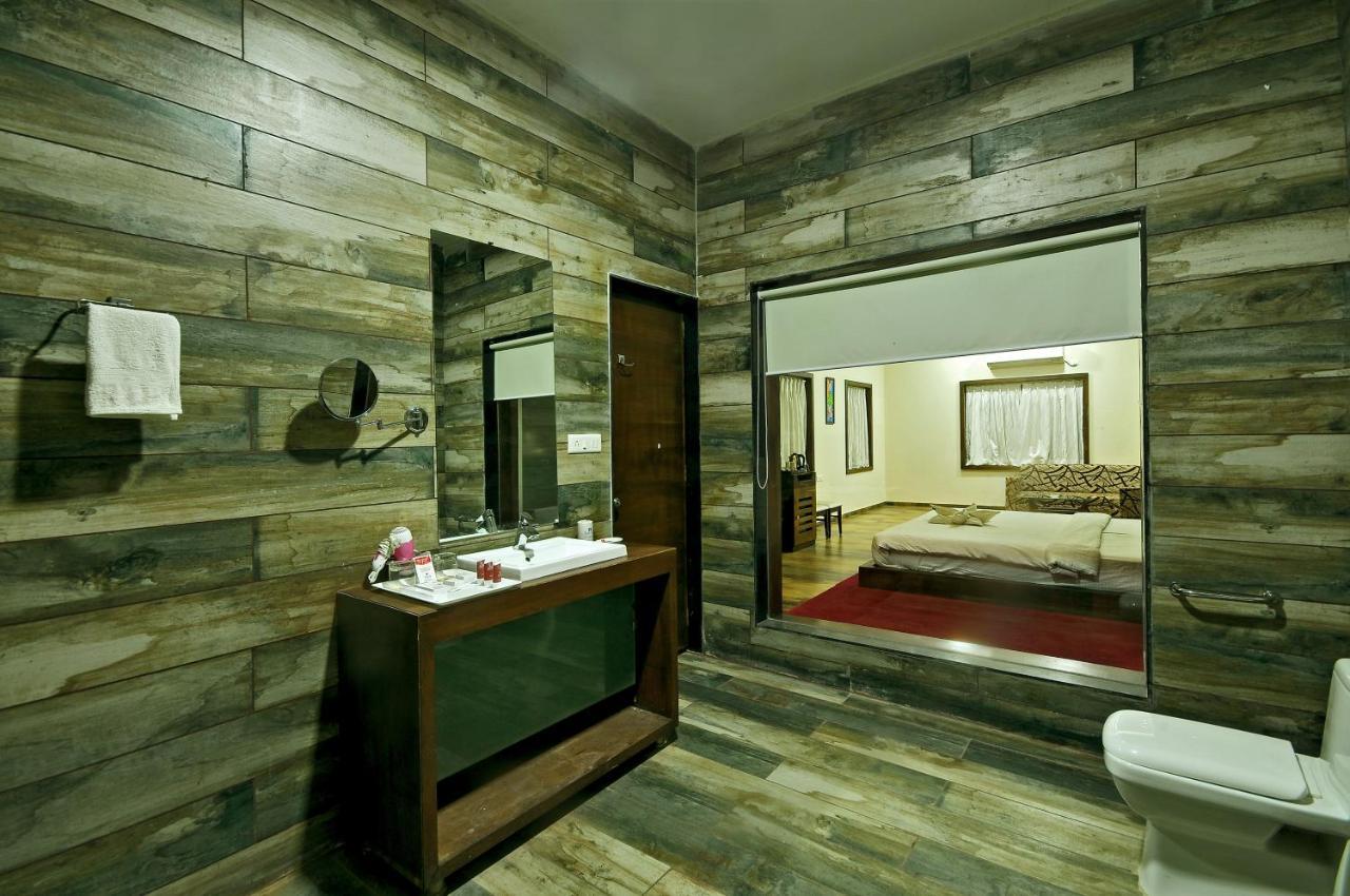 Vishal Lords Inn Gir Forest Malanka Buitenkant foto