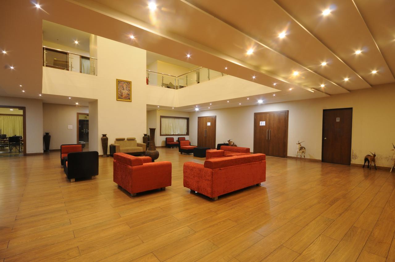 Vishal Lords Inn Gir Forest Malanka Buitenkant foto